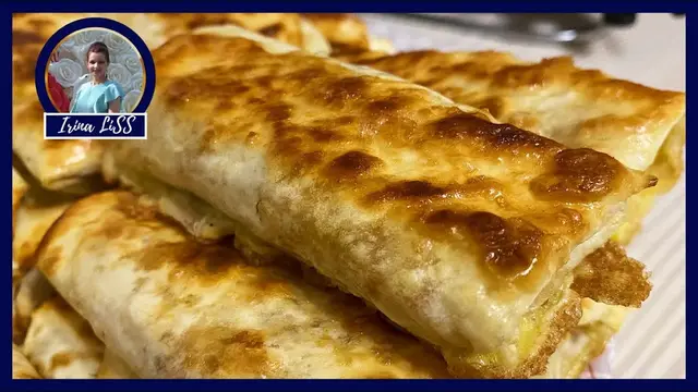 Быстрые пирожки с мясом на сковороде 