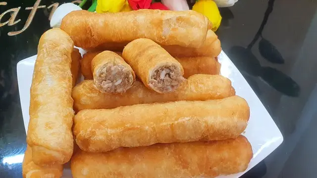 Воздушные пирожки без дрожжей с рисом и мясом