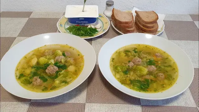 Полезный наваристый овощной супчик с фрикадельками