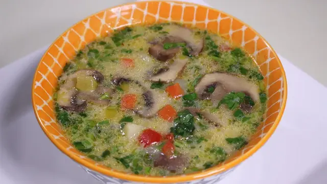 Грибной суп со сливочным вкусом