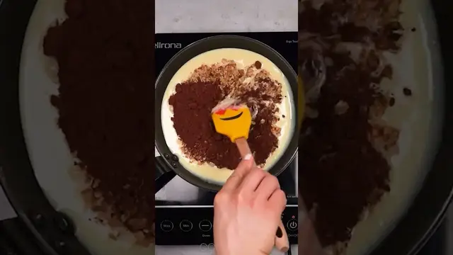 Десерт из орехов, какао и сгущенного молока