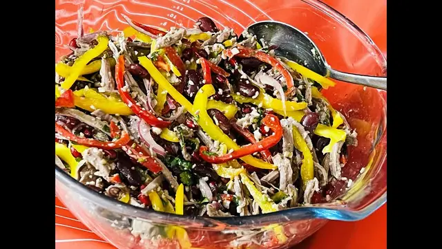Очень вкусный салат с говядиной