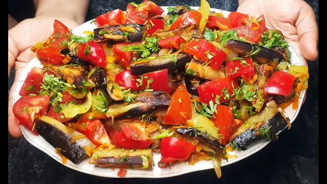 Баклажаны по-армянски  