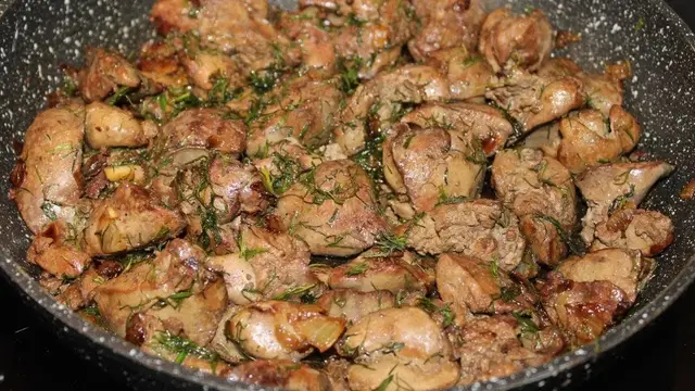 Жареная куриная печень на ужин