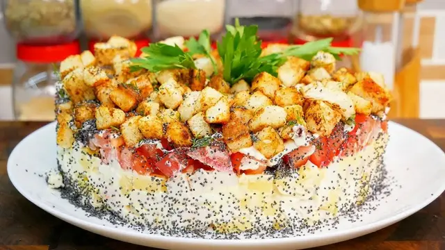 Очень вкусный салат на праздничный стол