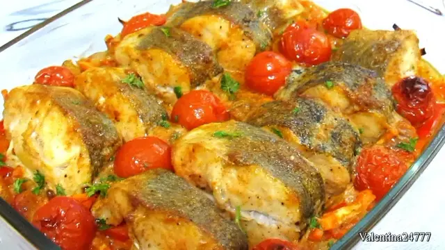 Рыба хек в духовке с овощами