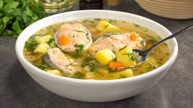 Лёгкий рыбный суп 