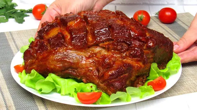 Нежная, сочная свинина в духовке
