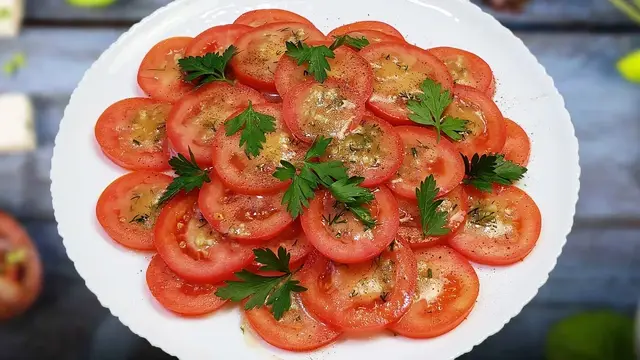 Вкусные маринованные помидоры