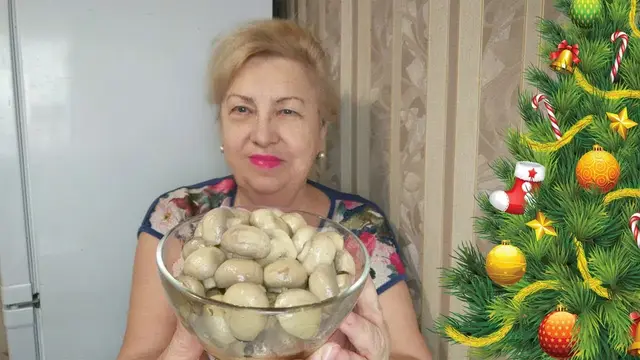 Маринованные шампиньоны на праздничный стол 