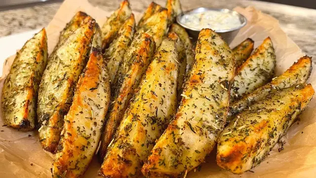 Картошка по-деревенски в духовке