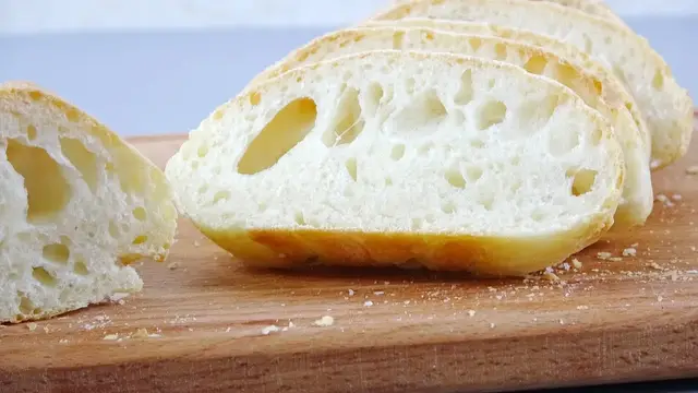 Вкусный итальянский хлеб