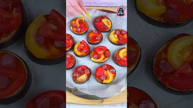 Дачный вариант пиццы на баклажане