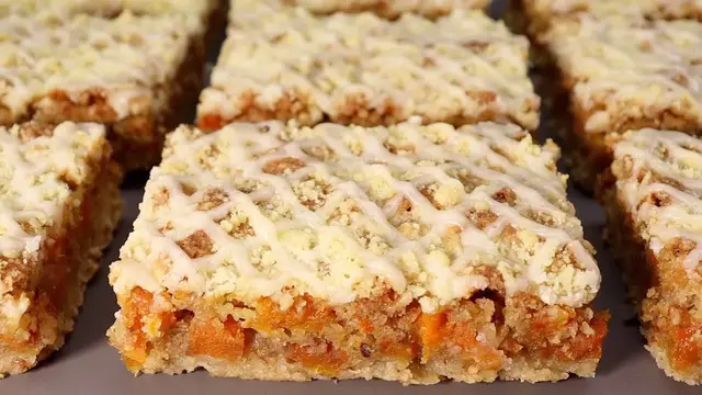 Полезный пирог к чаю с курагой и орехами