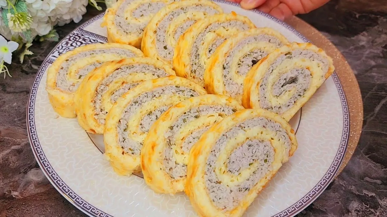 Сырный рулет с курицей