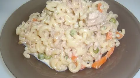 Вкусная паста с тунцом