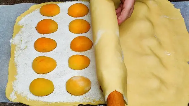 Вкусный пирог с абрикосами
