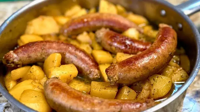 Вкусная картошка с мясом