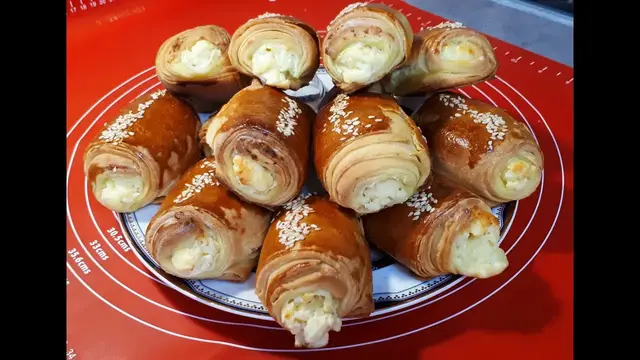 Слоёные булочки в духовке 