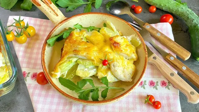 Запеканка из кабачков с рыбой в духовке