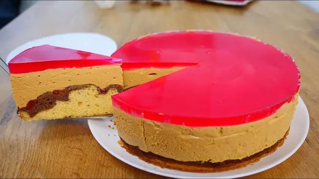 Очень вкусный и сладкий торт с вишней 