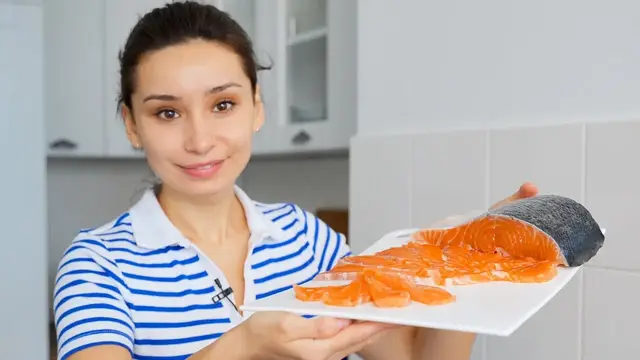  Малосольная красная рыба