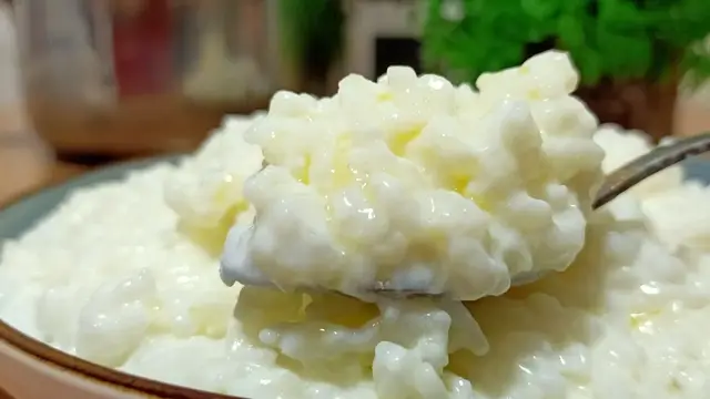 Сытная рисовая каша молочная