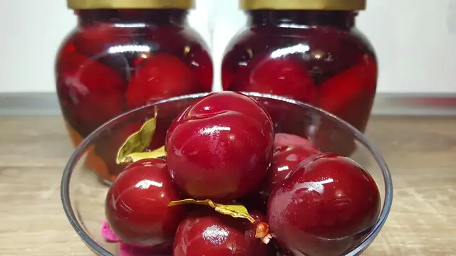 Маринованные сливы