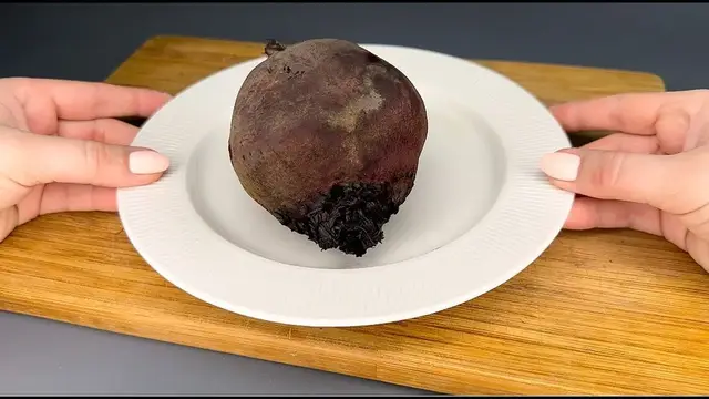 Простой салат из свеклы