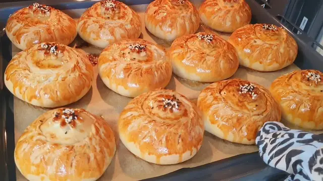 Пироги с мясом и картошкой