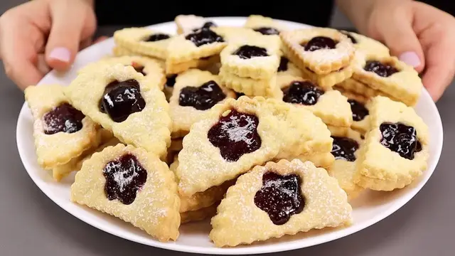 Печенье с джемом