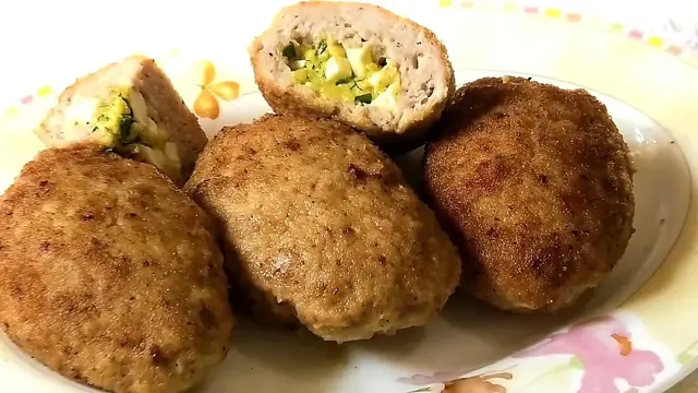 Зразы с яйцом и зеленью