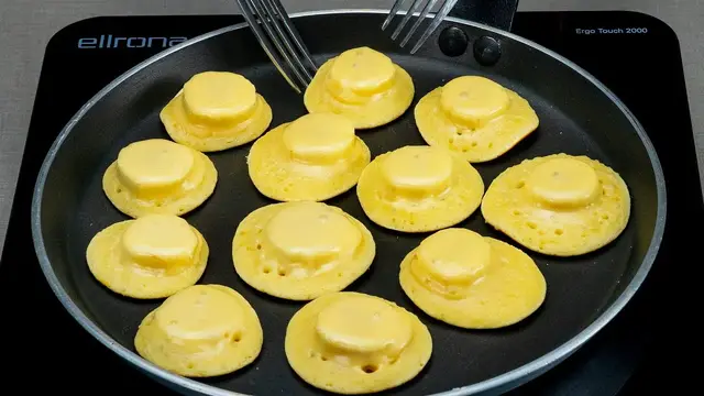 Панкейки с бананами