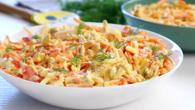 Супер салат с крабовыми палочками и морковью по-корейски
