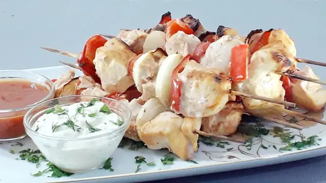 Нежные куриные шашлычки