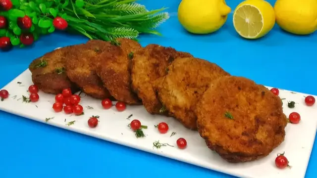 Вкусный шницель из фарша на сковородке