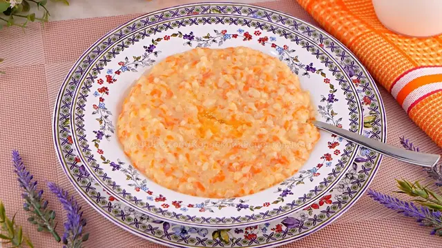 Молочная рисовая каша с тыквой
