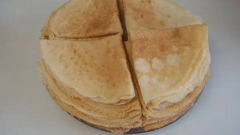 Блины с творогом и вишнями