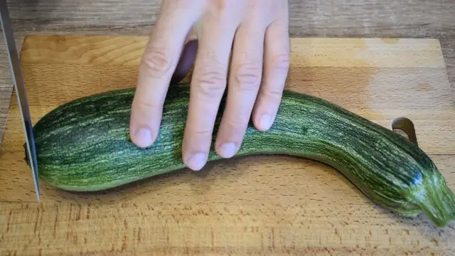 Рулеты из кабачков