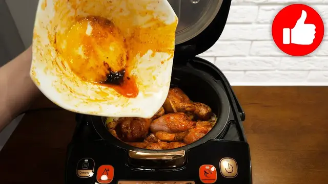 Тушёная капуста с мясом в мультиварке 