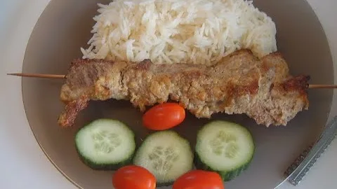 Мясо на шпажках в духовке