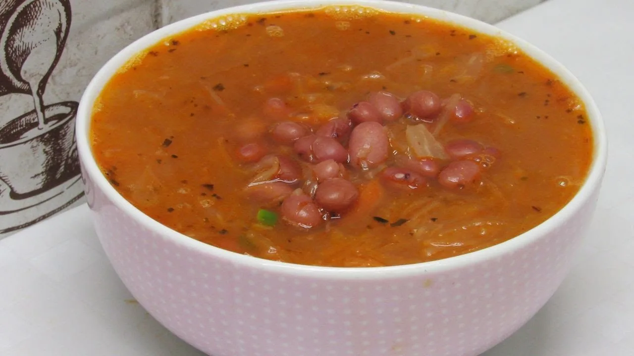 Постный и очень вкусный суп с фасолью и капустой