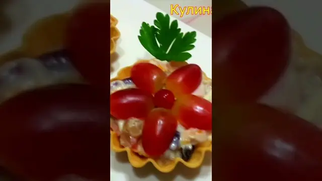 Закуска из копченой курицы на новогодний стол 