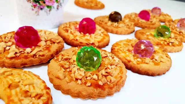Песочное печенье с орехами для детей