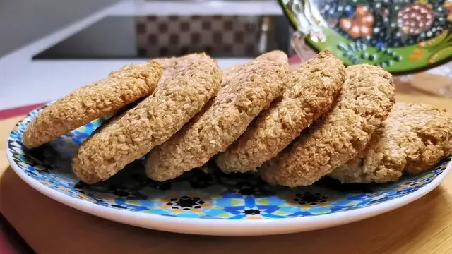 Овсяное печенье без яиц, молока и муки
