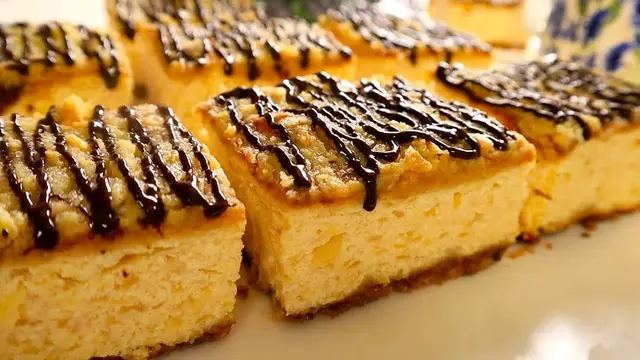 Королевская ватрушка с творогом и яблоками