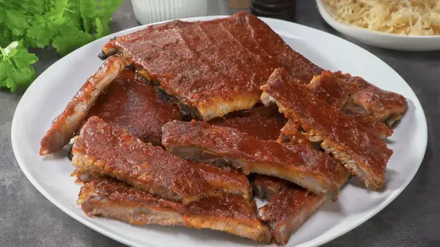 Свиные рёбрышки в духовке 