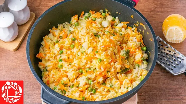 Лимонный рис с горошком