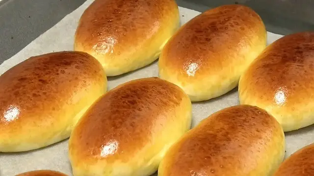 Воздушные пирожки с яблоками 