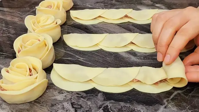 Розочки с мясом